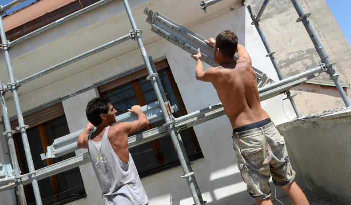 Pagati 5 euro l'ora, tre indagati nelle ditte in subappalto di Fincantieri