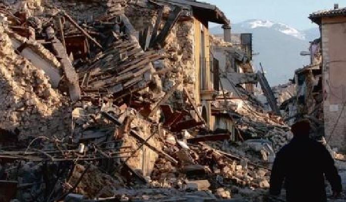 Due anni dopo il terremoto le ricostruzioni sono solo di facciata