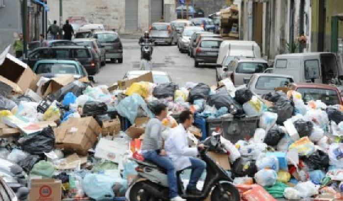 0003C9-NEWS_1743 Sì al decreto rifiuti, ma la Lega vota contro