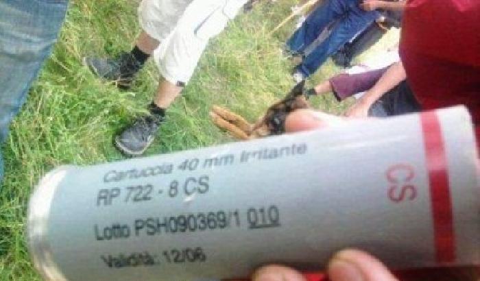 0003FA-NEWS_1843 Lettera-denuncia: botte e violenze sui fermati