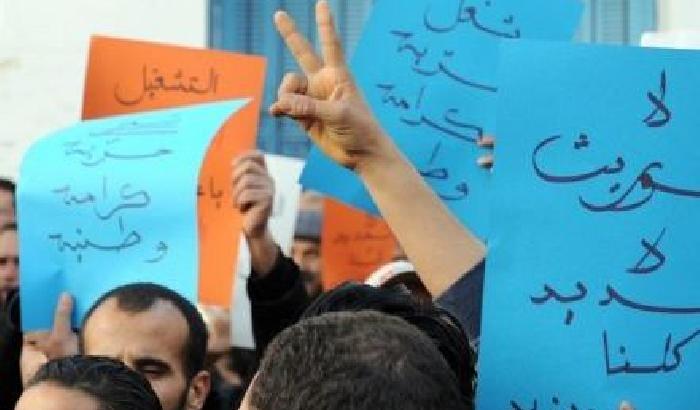 00042F-le-proteste-che-hanno-riempito-le-piazze-arabe Le proteste che hanno riempito le piazze arabe