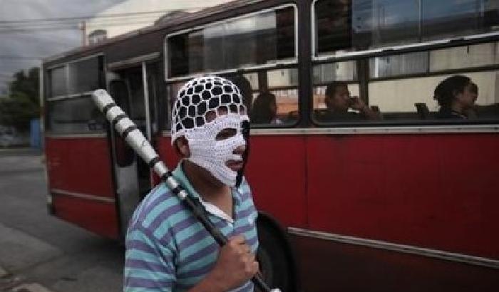 Una ronda guatemalteca contro la banda Salvatrucha