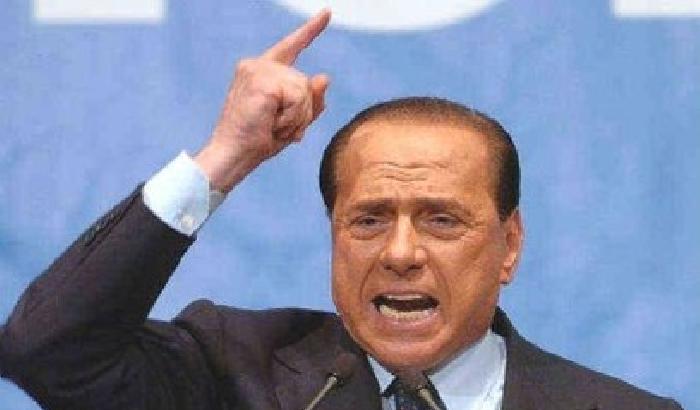 000622-NEWS_2977 Crisi: Berlusconi in Aula, poi l'incontro con le parti sociali