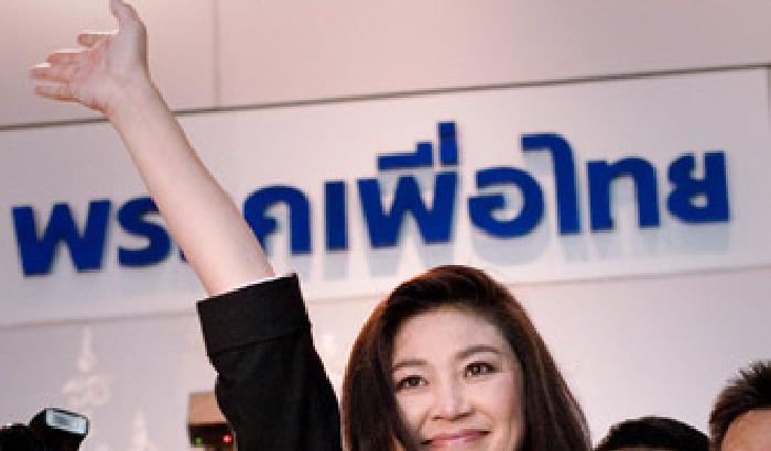 000657-NEWS_3098 Thailandia: Yingluck è la prima donna premier