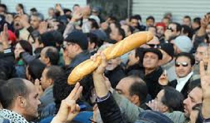 000844-NEWS_4112 Tunisia, fine delle proteste in cambio di sicurezza