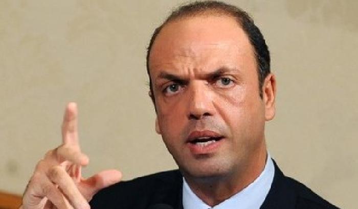 La mafia voleva eliminare Alfano: ma chi ci crede?