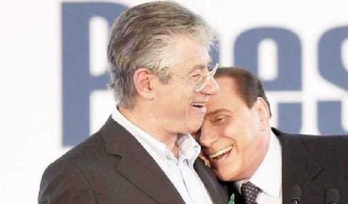 000976-berlusconi-e-bossi Berlusconi e Bossi