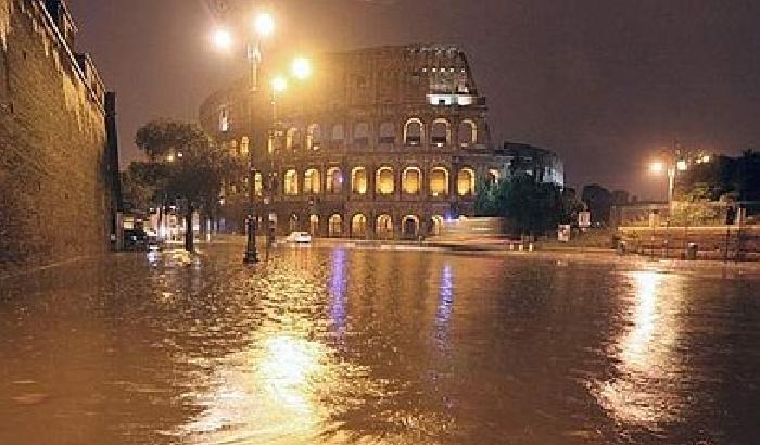 Nubifragio a Roma,  la stazione Tiburtina ''sott'acqua''