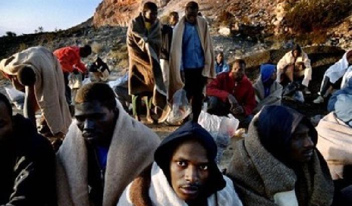 Immigrati africani sulle coste italiane