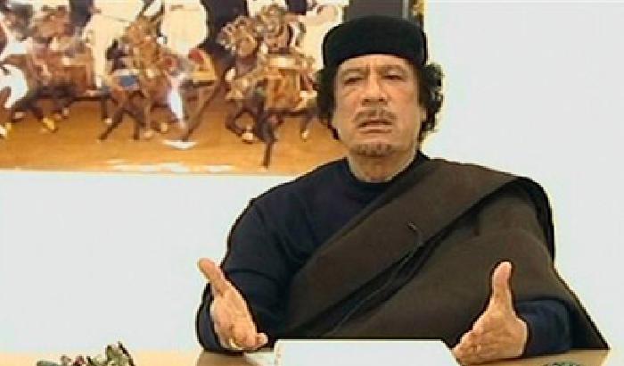 Riapre la Tv di Gheddafi: la Libia accusa l'Egitto