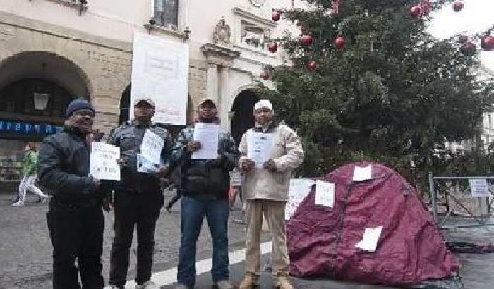 Padova, netturbini denunciano: licenziati perché neri