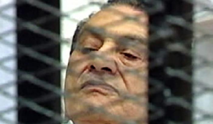 Egitto: chiesta la pena di morte per Mubarak