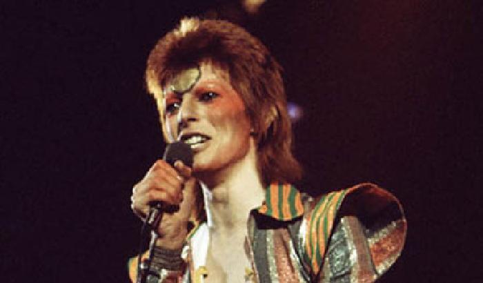 David Bowie: la leggenda del rock compie 65 anni