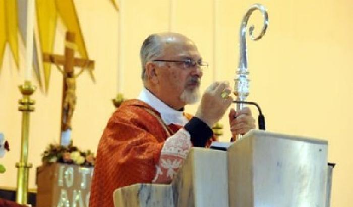 Il vescovo di Ragusa: “Lo Stato riconosca le unioni gay”