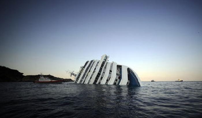 00187C-NEWS_11950 Dopo la strage il disastro ambientale