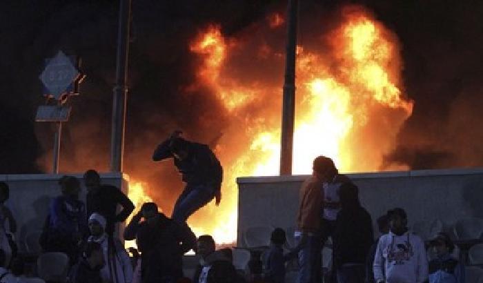 In Egitto ora massacro di calcio - le foto