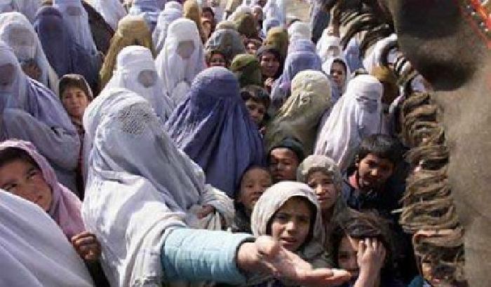 Hamid Karzai backs restrictive code for women