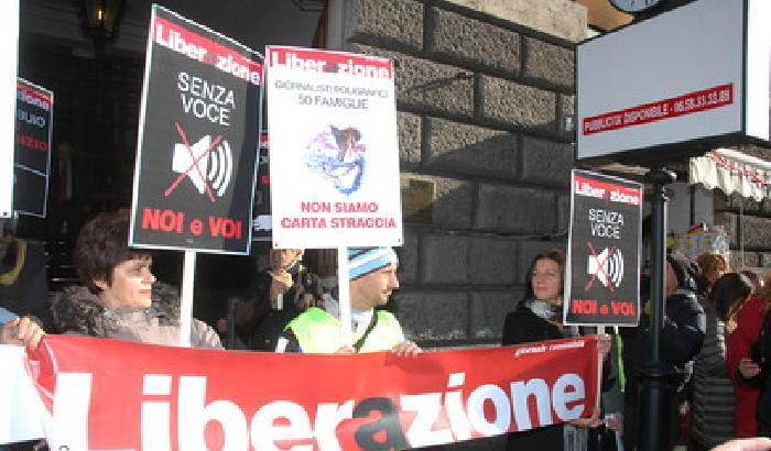 002493-NEWS_18558 Rifondazione comunista licenzia tutta Liberazione