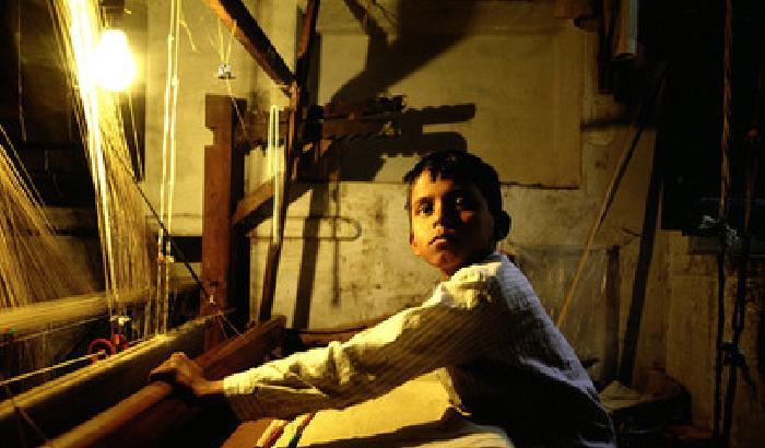 0026DA-NEWS_20032 400 milioni di bambini vivono come schiavi