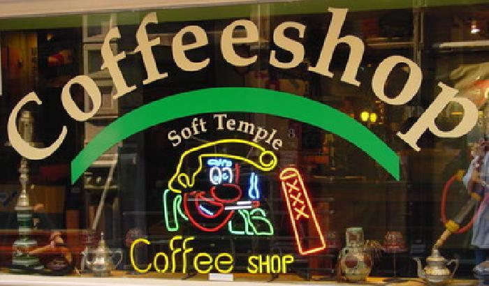 0028A5-NEWS_21176 In Olanda niente più marijuana ai turisti