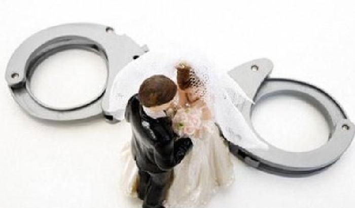 Matrimoni forzati in aumento, colpa della crisi