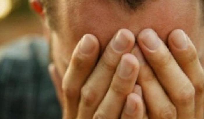 Precario si uccide: ormai la crisi fa una strage