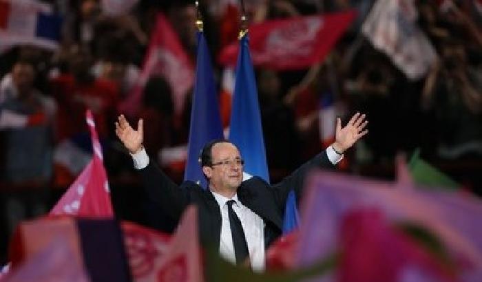 Hollande: la Francia ha scelto il cambiamento