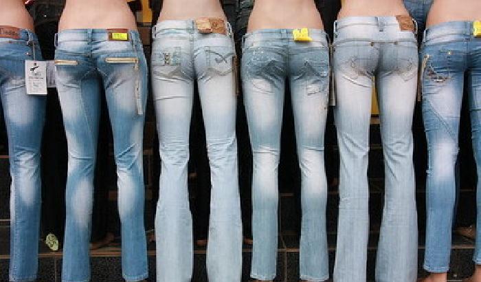 In India jeans vietati per legge: sono indecenti