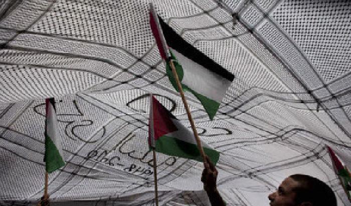 La protesta dei palestinesi nel giorno della Nakba