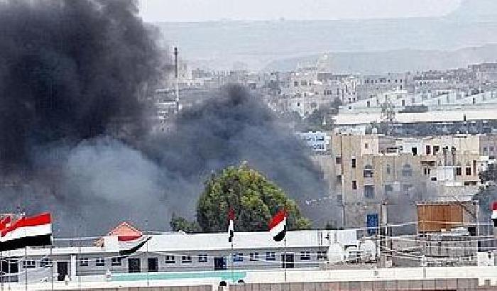 Attentato kamikaze in Yemen: 96 morti e 300 feriti