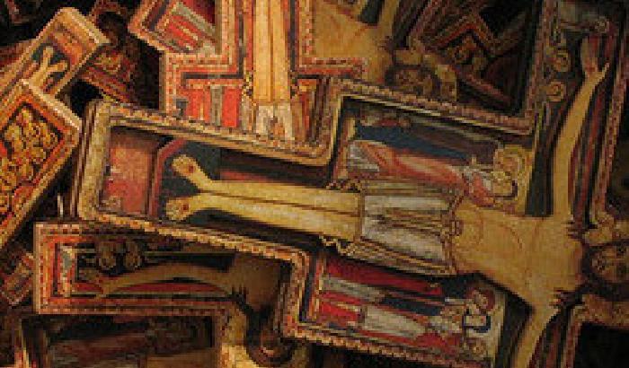 00417F-NEWS_33219 In chiesa il distributore automatico di crocifissi