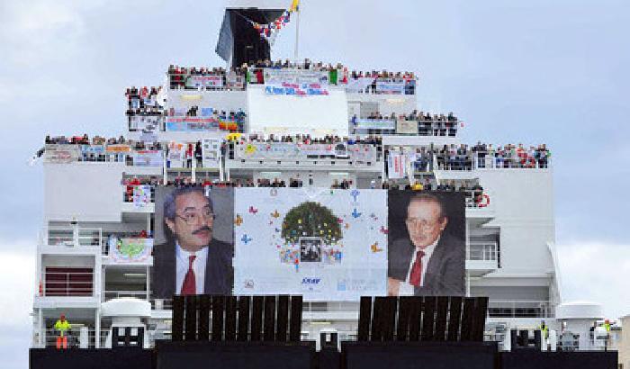 0041E7-NEWS_33474 La nave della legalità sbarca a Palermo