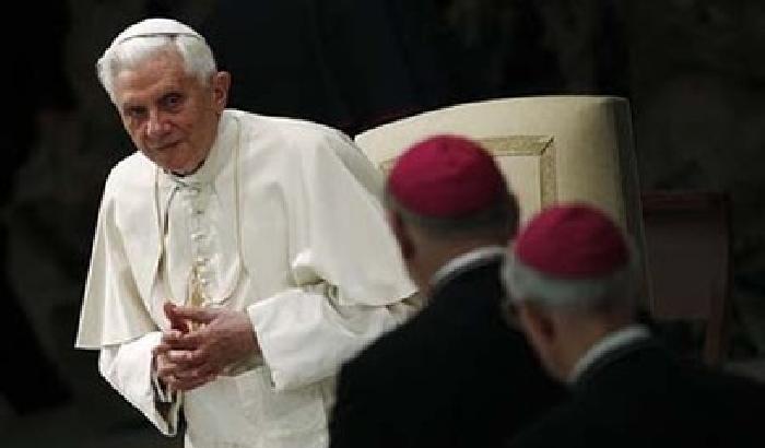 00599A-NEWS_44090 Ratzingeriani all'attacco: i Giuda agiscono contro il Papa