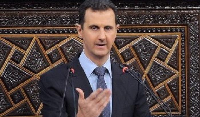 0059DA-NEWS_44218 Assad sposta i suoi risparmi a Mosca