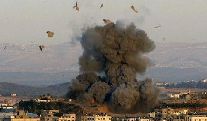 005DF3-NEWS_46814 Gaza, una bimba tra gli 8 palestinesi uccisi dalle bombe