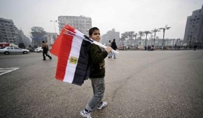 005E52-NEWS_47023 In Egitto i generali si tengono il potere