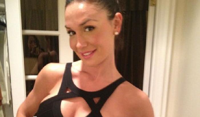 006072-NEWS_48284 Gli striptease di suor Minetti