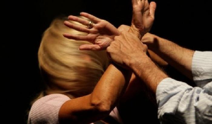 Pisa, studentessa stuprata da un ladro