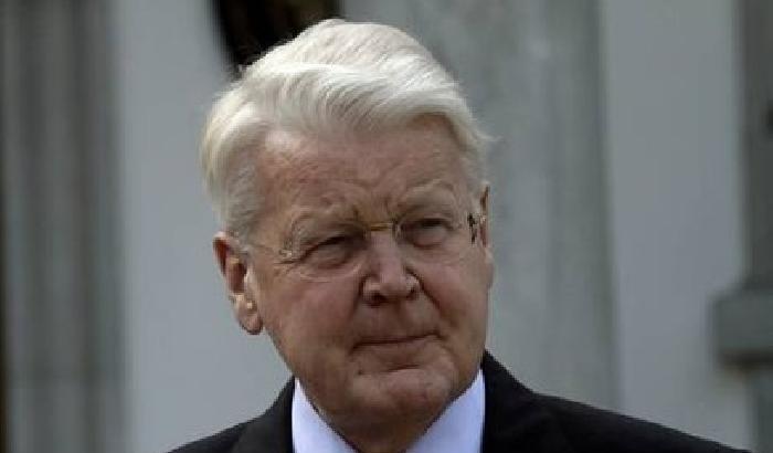 Islanda, vince ancora Grimsson l'eroe anti-banche