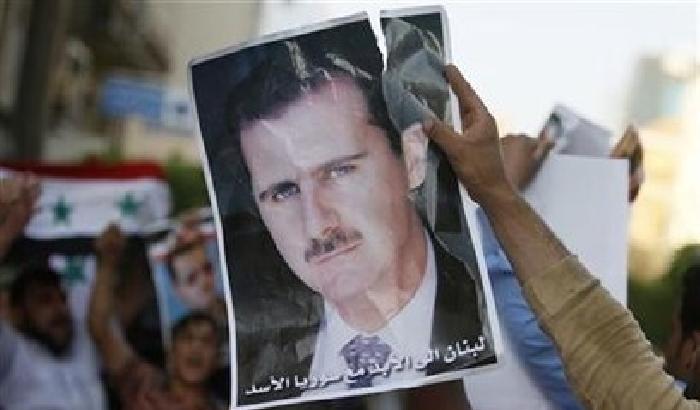 006C47-NEWS_51135 Hollande: Assad se ne deve andare