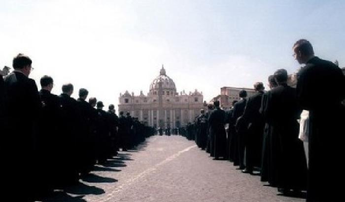Torna la guerra tra i lefebvriani e il Vaticano
