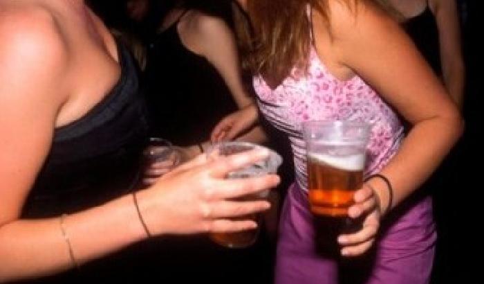 Niente cibo, solo alcol: in Usa dilaga la drunkorexia