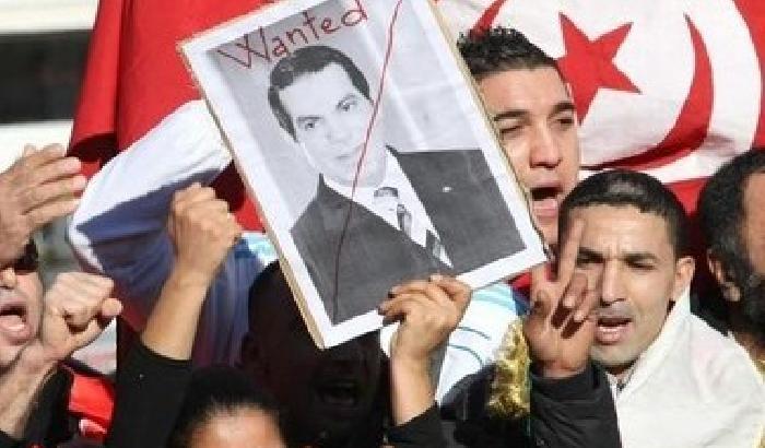 Tunisia: Ben Ali condannato all'ergastolo