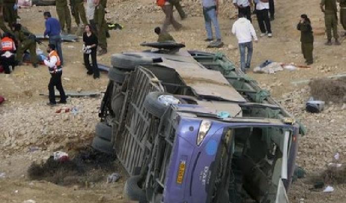 Messico: un autobus precipita in un burrone. 21 i morti
