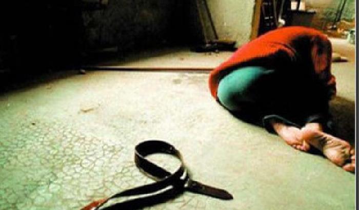 007C38-NEWS_58123 Si ribella al padre: diciottenne marocchina picchiata