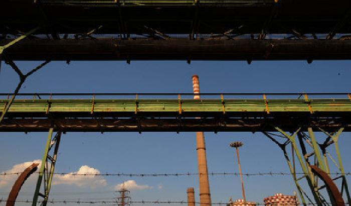 Ilva, governo contro il Gip chiama la Consulta