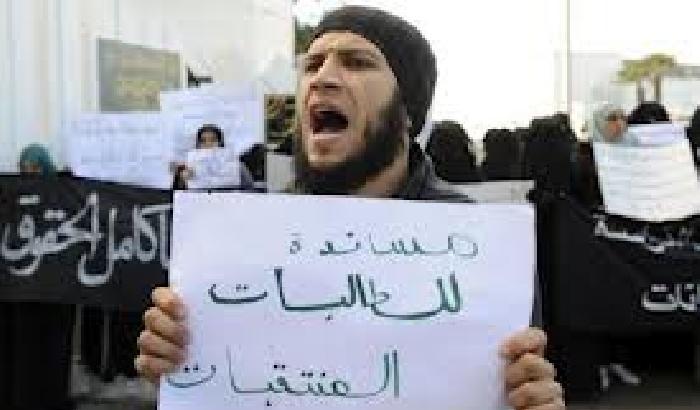 Tunisia, salafiti attaccano corteo a sostegno della Palestina