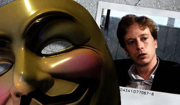 008215-NEWS_61386 Arrestato l'hacker che sfidò i narcos