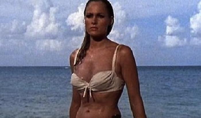 La Bond Girl più sexy è Ursula Andress