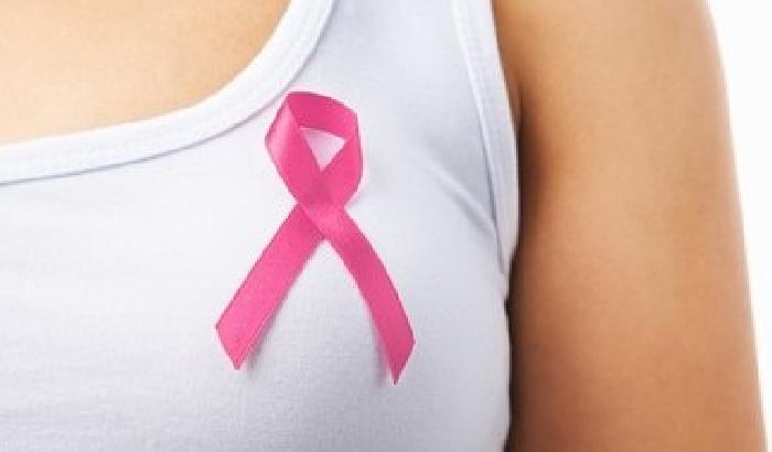 Tumore al seno: ottobre il mese della prevenzione